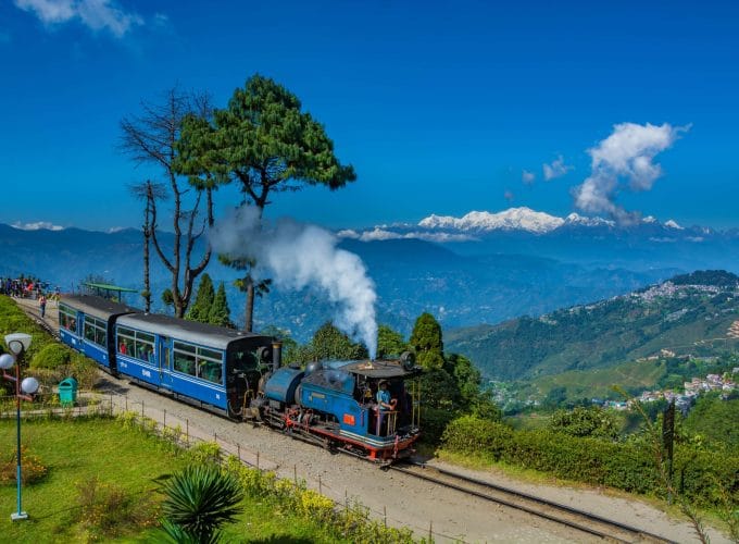 Gangtok and Darjeeling 4Nights/5Days