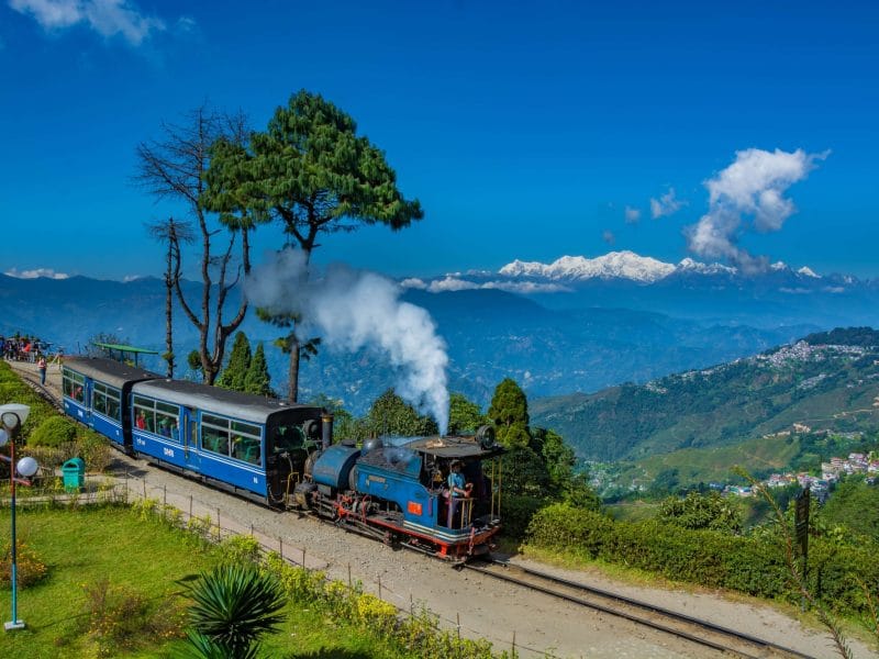 Gangtok and Darjeeling 4Nights/5Days