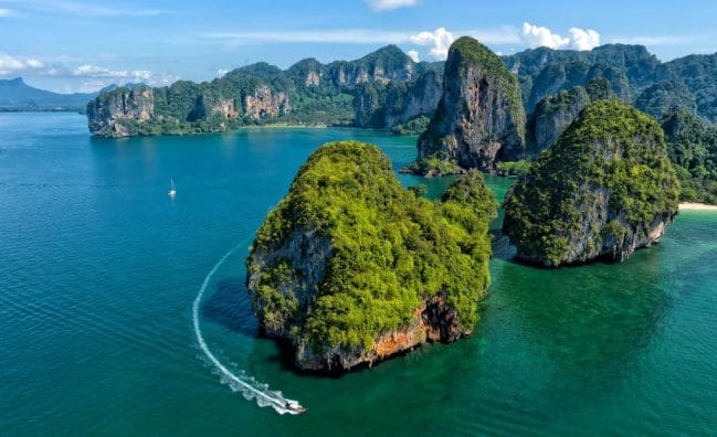 Thailand Tour Package – Phuket, Krabi, Phi Phi & Khai Island (4N/5D)