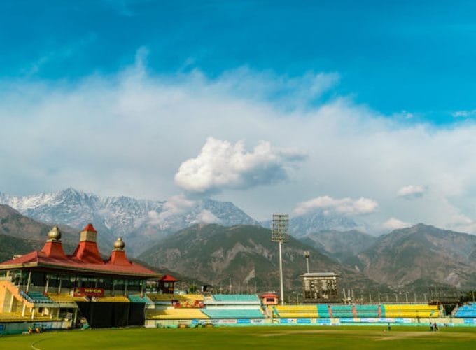 Delhi to Dharamshala Volvo Package
