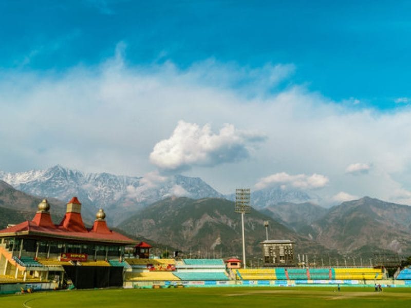 Delhi to Dharamshala Volvo Package